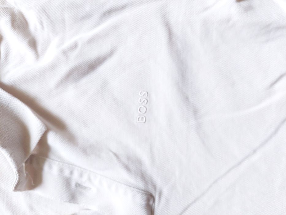 Бежова поло тениска Hugo Boss