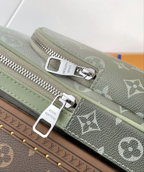 Чанта Louis Vuitton