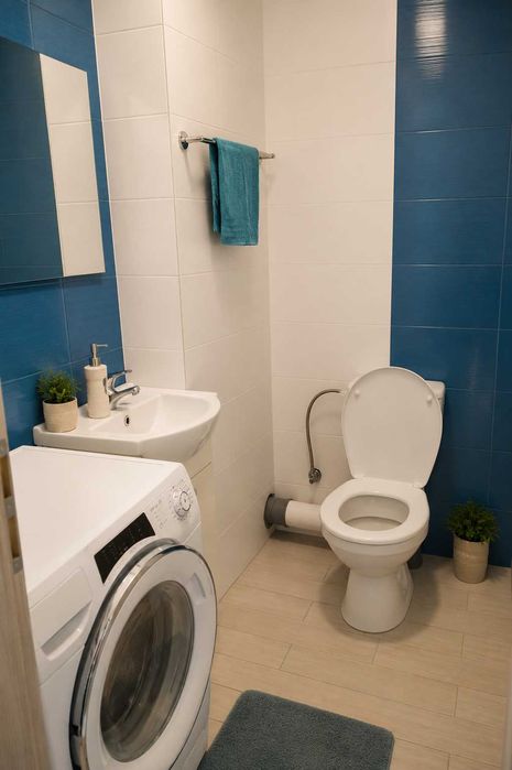 Apartament 3 camere de vânzare | 83 mp | Cartier Solar | Etaj 5/5 | 2 parcări + 2 boxe