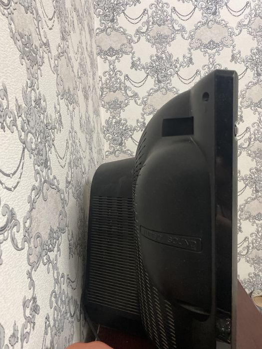 Телевизор LG очень хорошое состояни