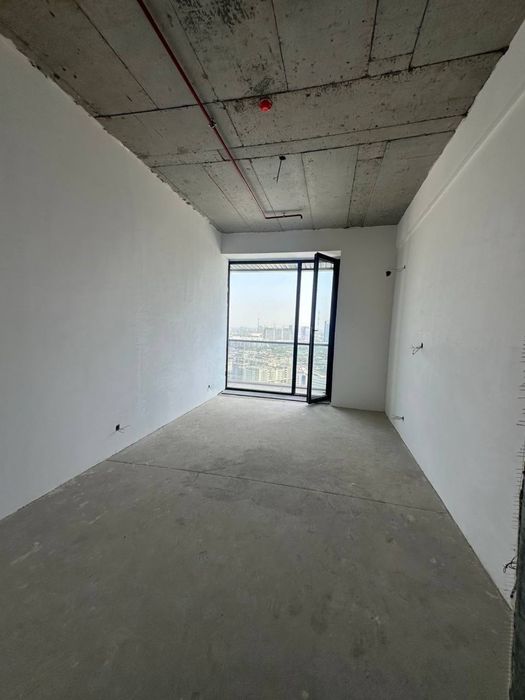 **Продается 4-комнатная новостройка Шикарным видом, ЖК •U-TOWER• 118м2