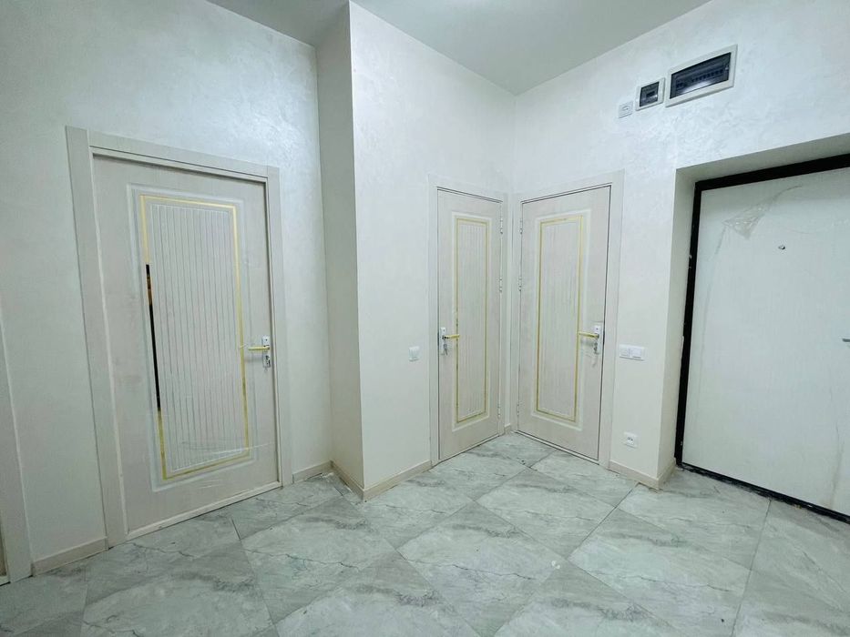 2 xonali kvartira sotiladi sergelida Birlik ko'chasi