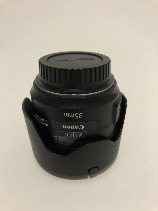 Canon 35mm F2 IS impecabil REZERVAT!