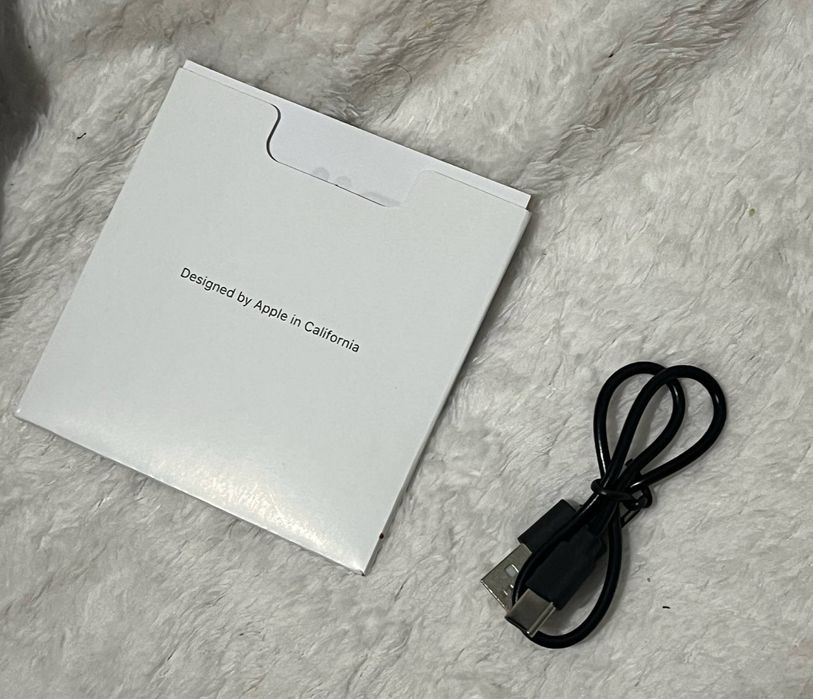 AirPods Max наушники