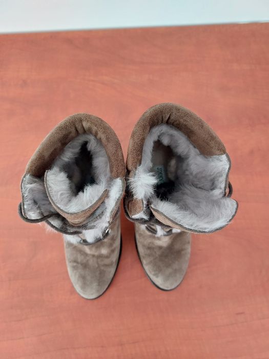 Ghete imblanite Jimmy Choo