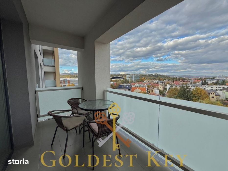 Platinia! Apartament modern cu 3 camere, 2 bai, terasa si parcare!