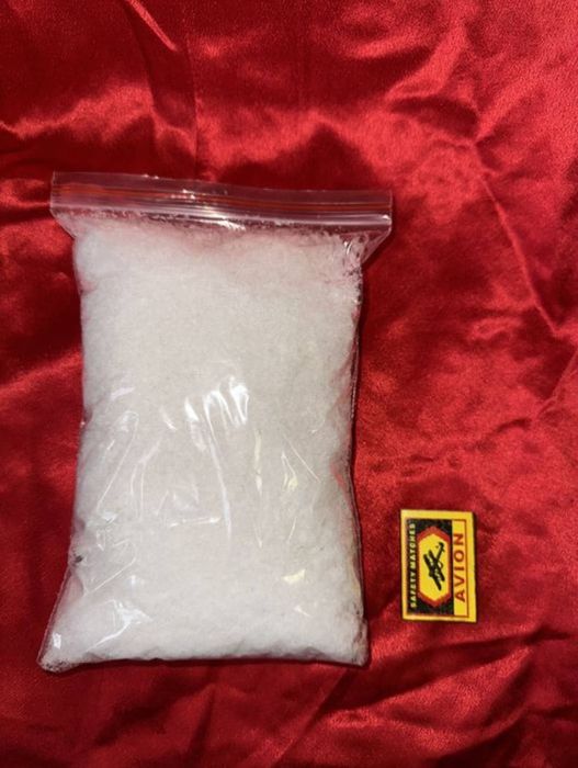 Гир,Искусственный  снег,,Ветки ели зас