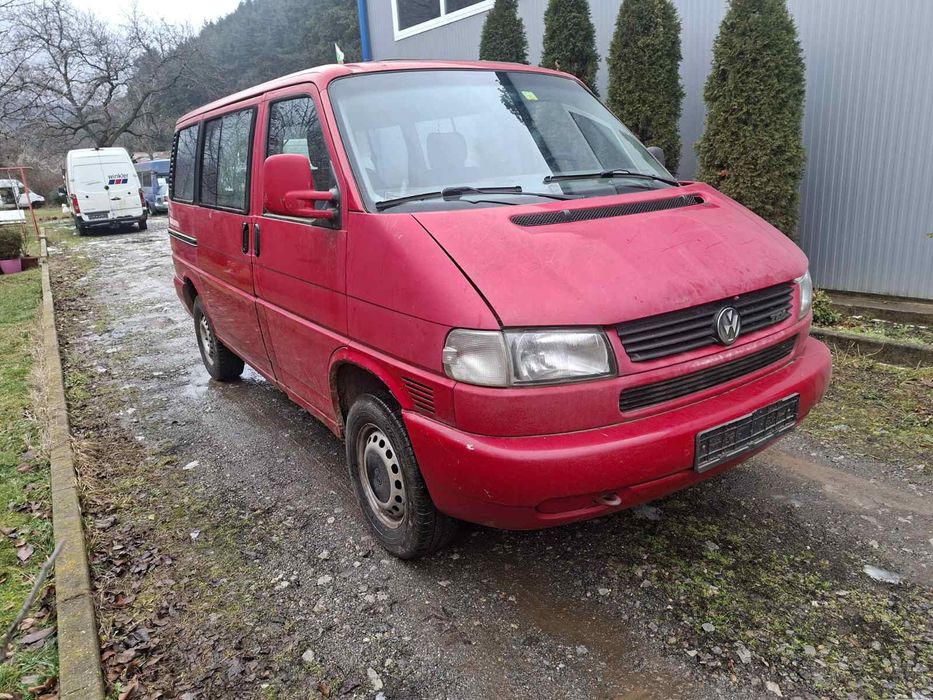 VW Transporter T4 2.5TDI Caravelle 102hp НА ЧАСТИ 102 КОНЯ