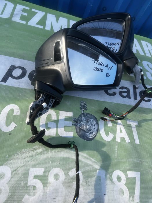 Oglindă electrică dreapta rabatare side assist  Volkswagen Tiguan 2022