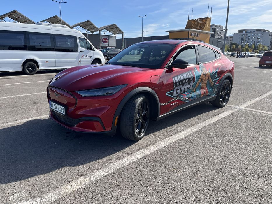 Ford Mustang Mach-E 2024 - 15000 km