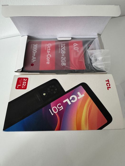 Telefon mobil TCL 501, 2GB RAM, 32GB, 4G, Prime Black