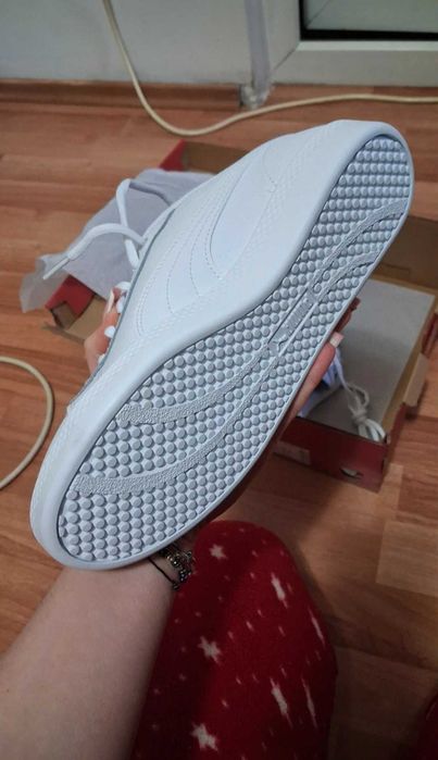 Adidasi puma low albi
