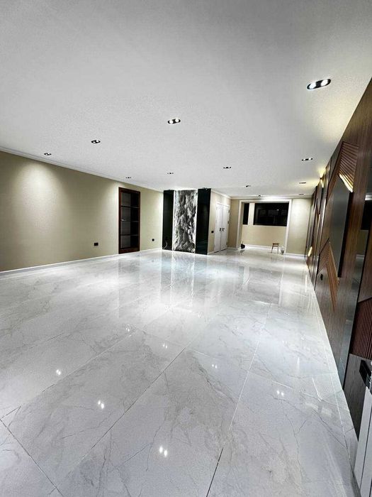 Продается Нежилой помещения 6 квартал, улица Катартал,  Райхон