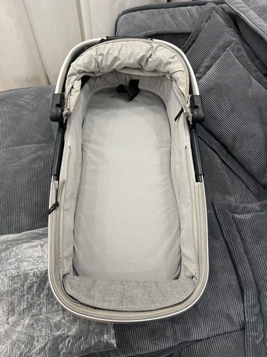 Коляска NUNA IVI 5