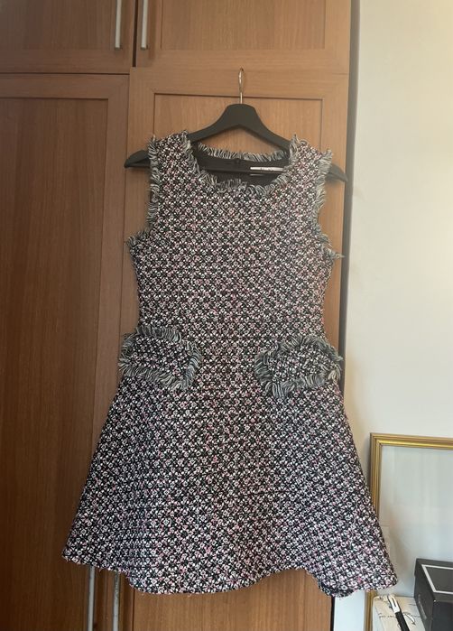 Продам платье, размер S