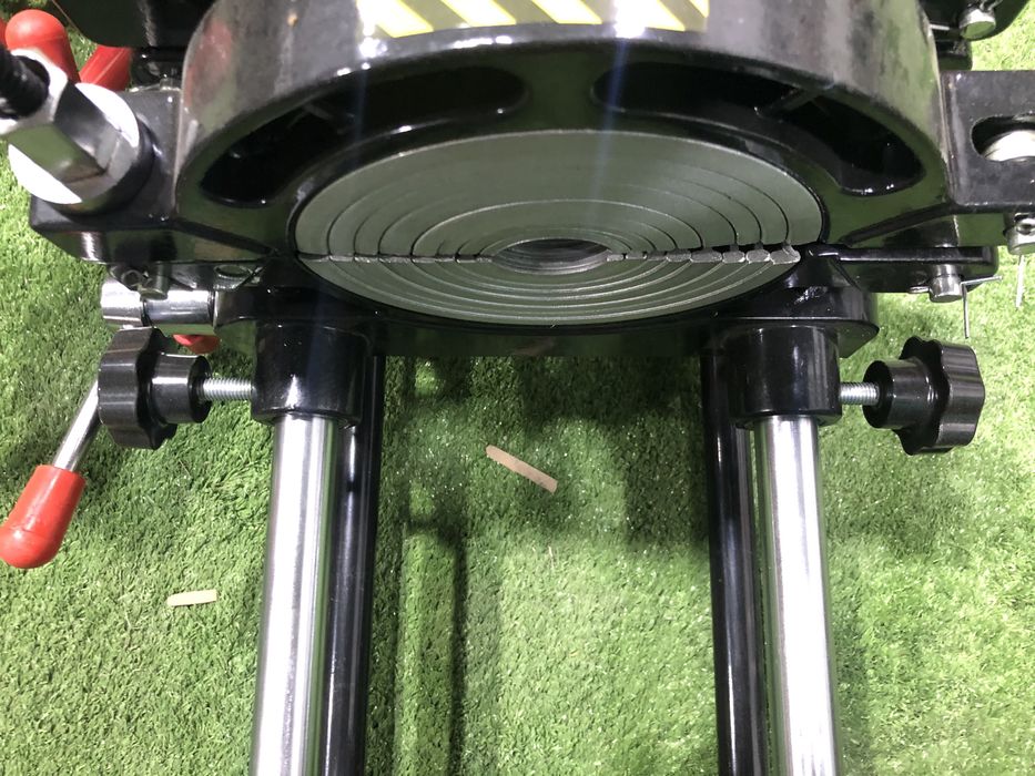 Стыковой аппарт для пайки пластиковых труб