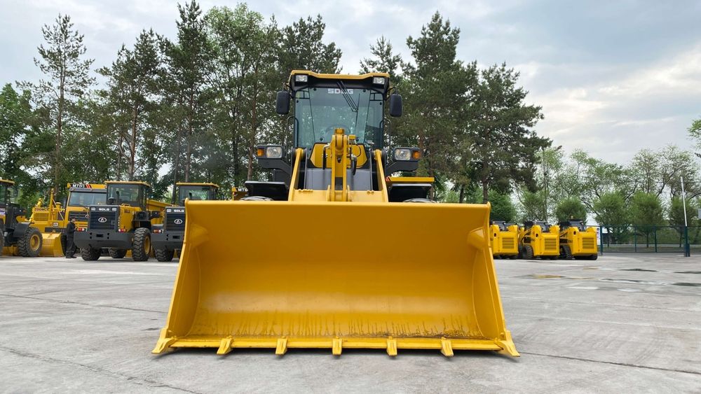 Фронтальный погрузчик SDLG 933f