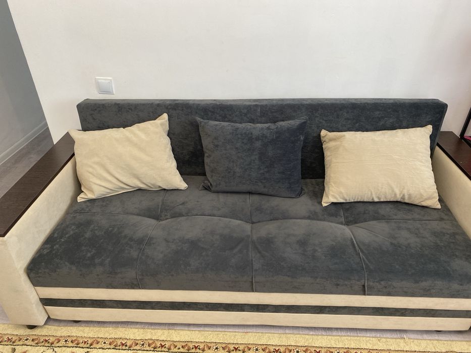 Продам диван-тахта новый