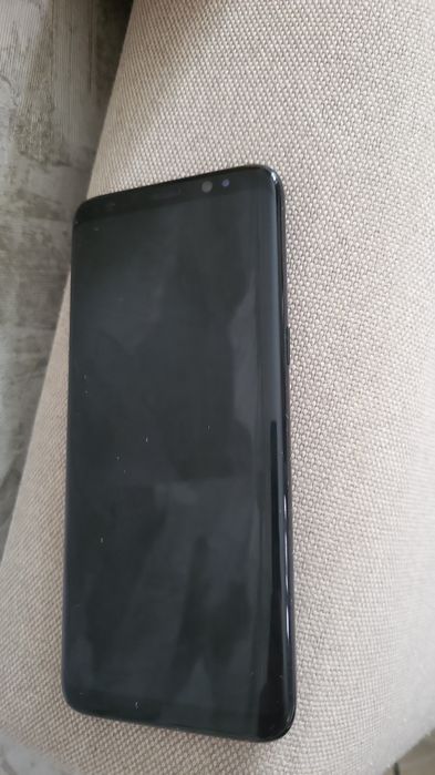 Samsung S 8 и А 51