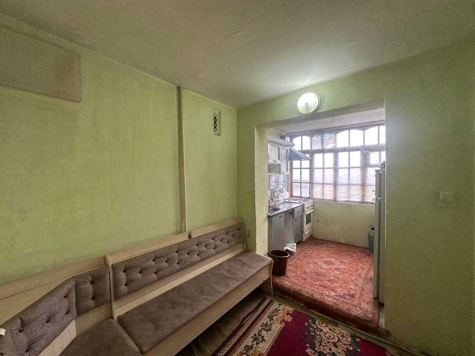 5ти комнатная квартира на 2 этаже, Фрунзе