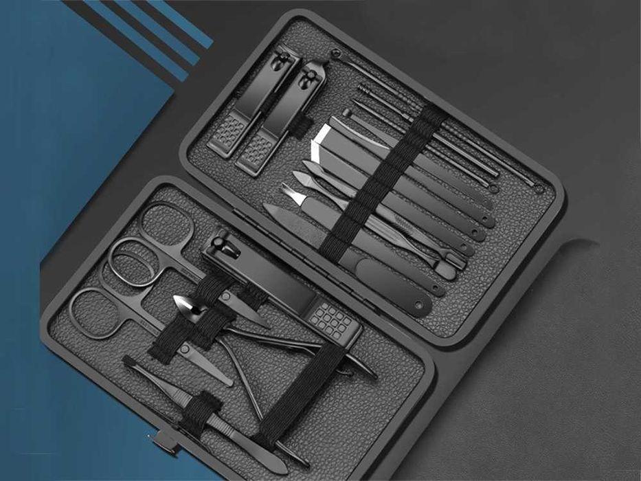 Set manichiura pedichiura 18 piese foarfeca unghii cleste pile