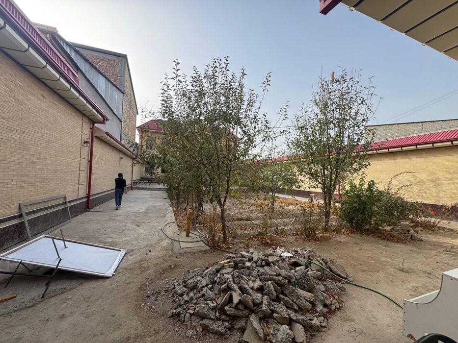 Продается отличный дом. 7 соток. Саттепо.