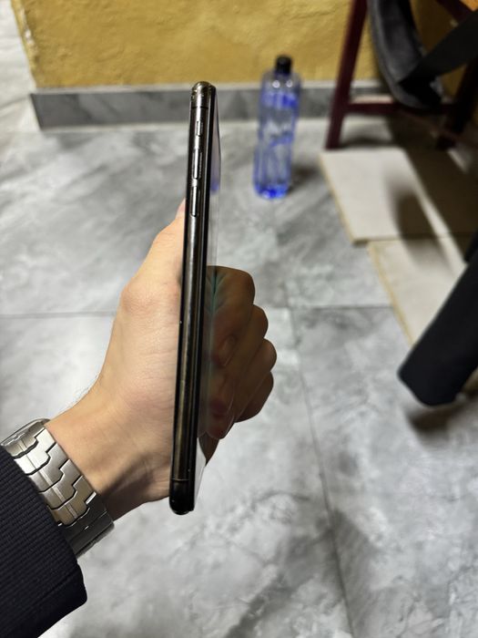 Продам iphone xs max 512гб