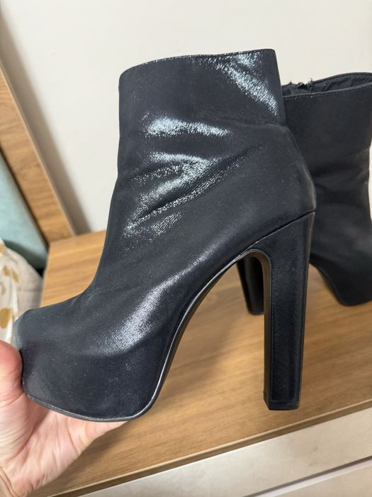 Дамски боти на висок ток 39 номер