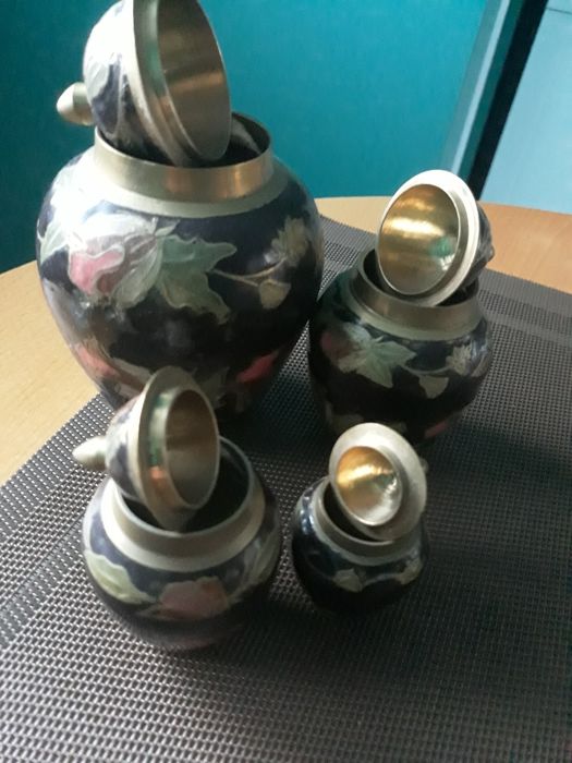 Рисувани делвички от месинг