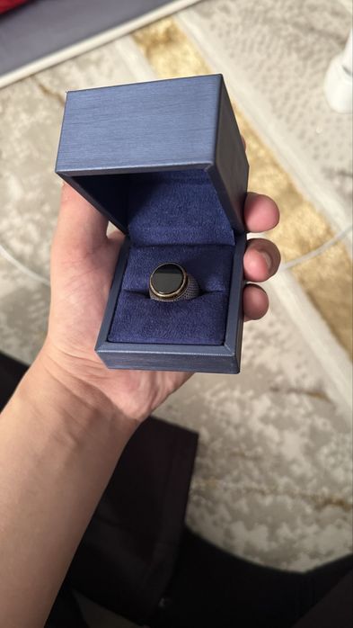 кольцо сатылады..