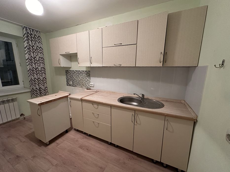 шкафы, тв стенку, кухонный гарнитур