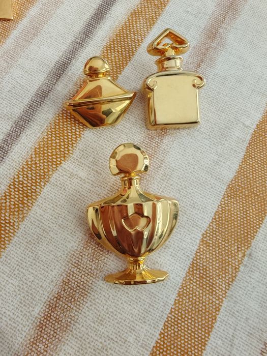 Givenchy vintage brose