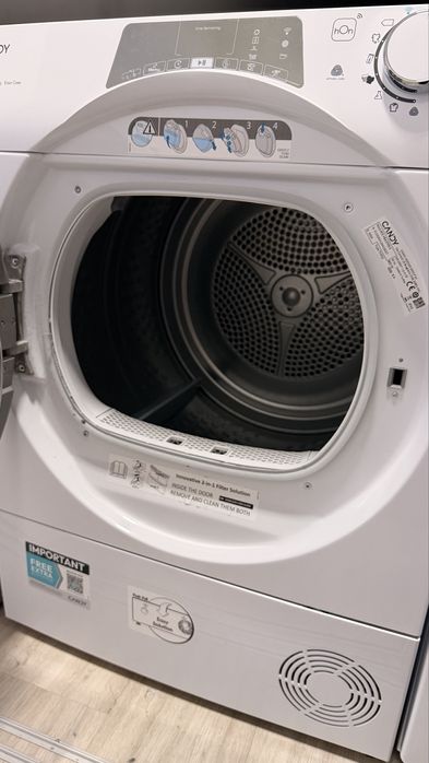 Uscator de rufe Candy, 8kg, 14 programe, wi-fi