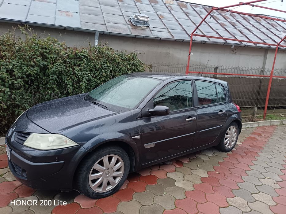 Vând Renault Megane 2