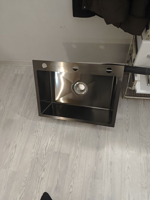 Продам новую раковину