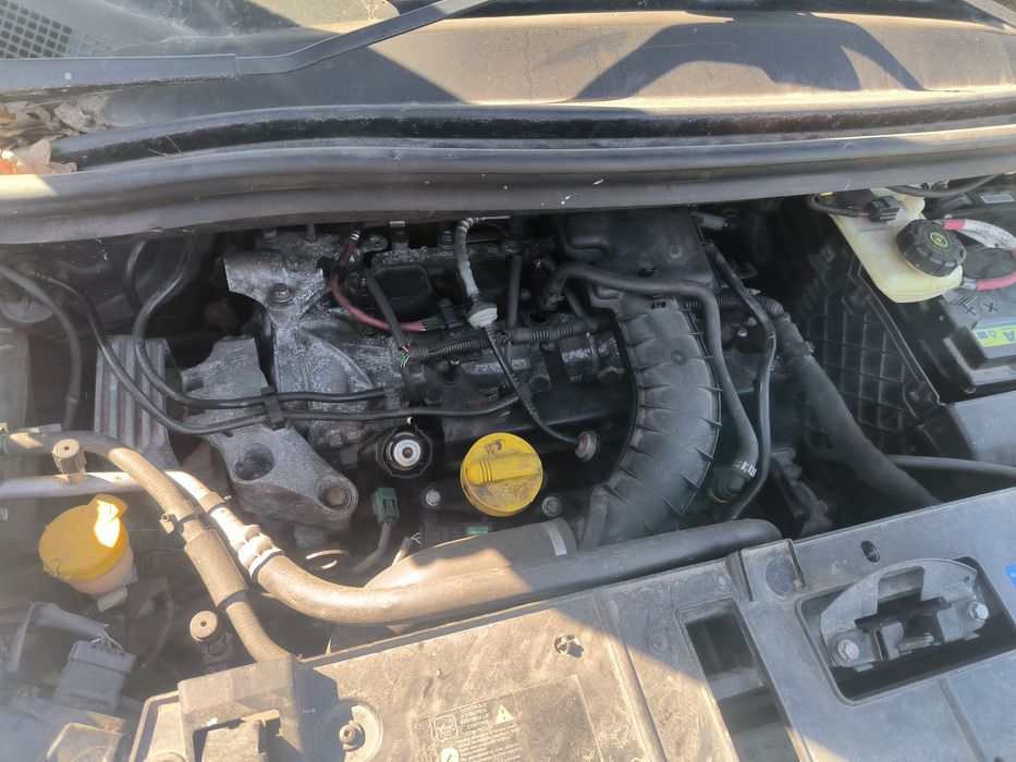 Dezmembrez Renault grand scenic 3 1.4 tce