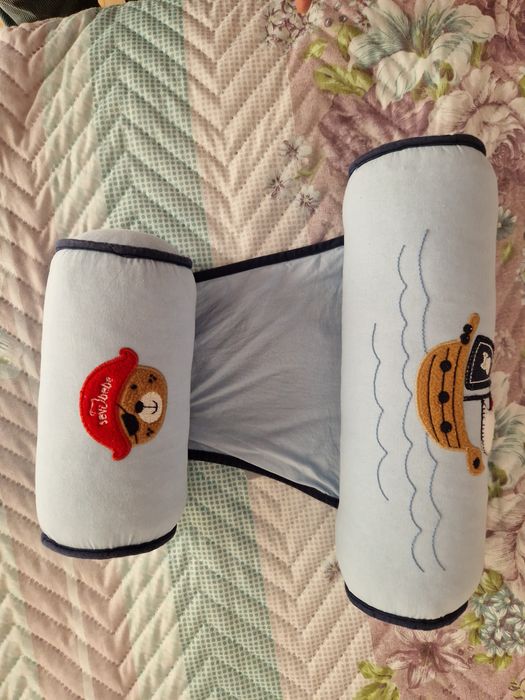 Бебешка възглавница против обръщне