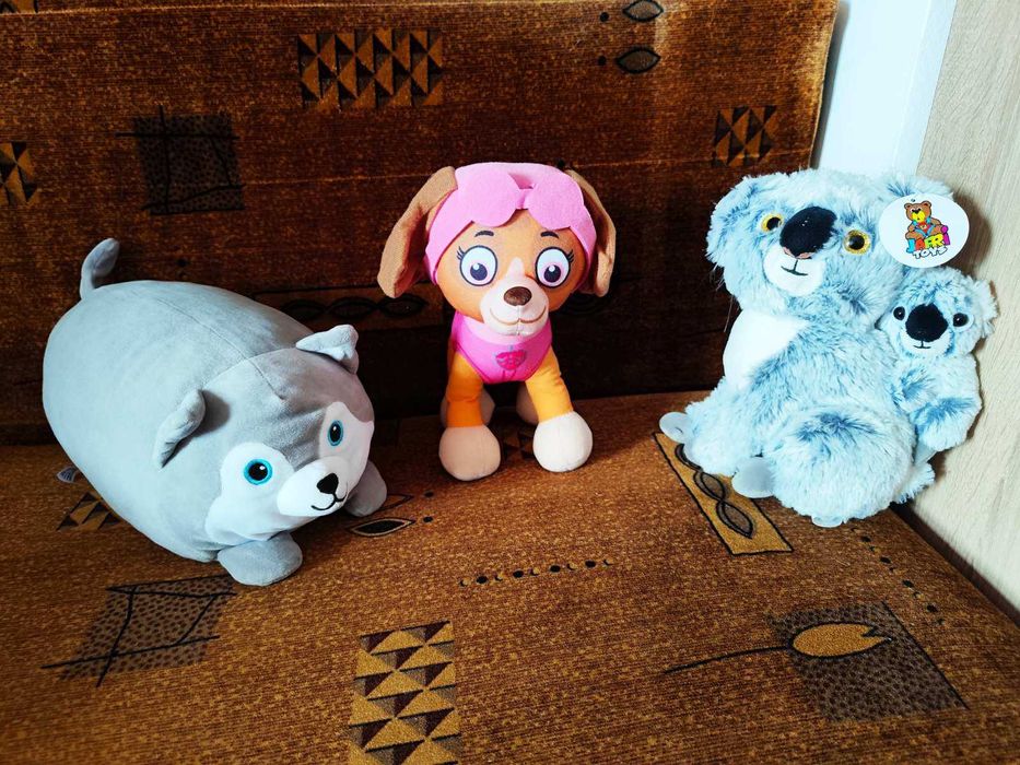 Лот от плюшени играчки