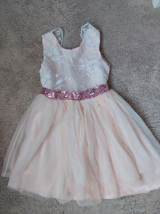 Детски рокли размер 4 години