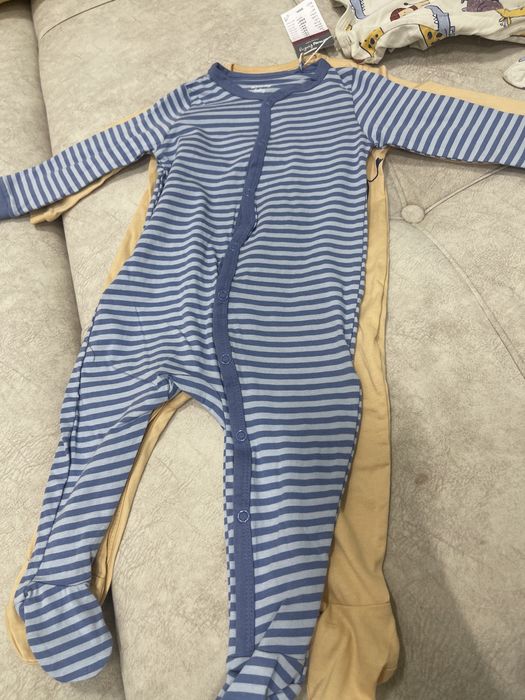 Продам новый боди малышам