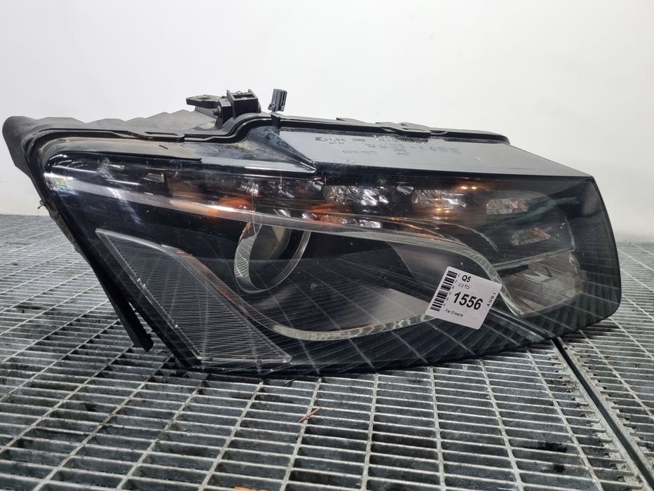 Far Dreapta AUDI Q5 2008 - 2015 SUV 4 Usi (1556) Xenon Garantie
