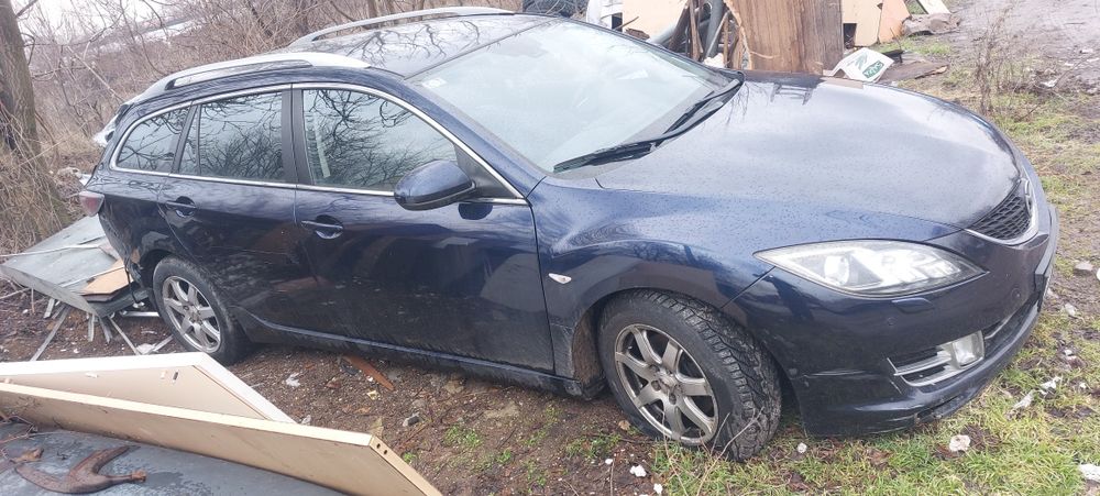 Мазда 6 2,0дизел на Части