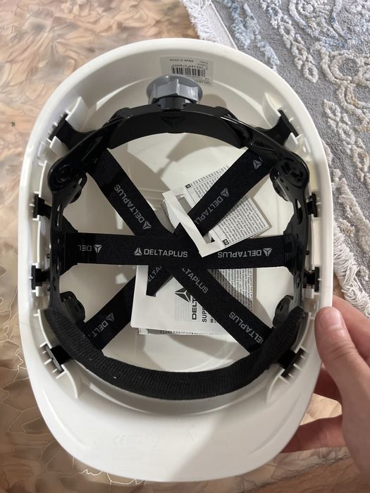 Каска deltaplus оригинал
