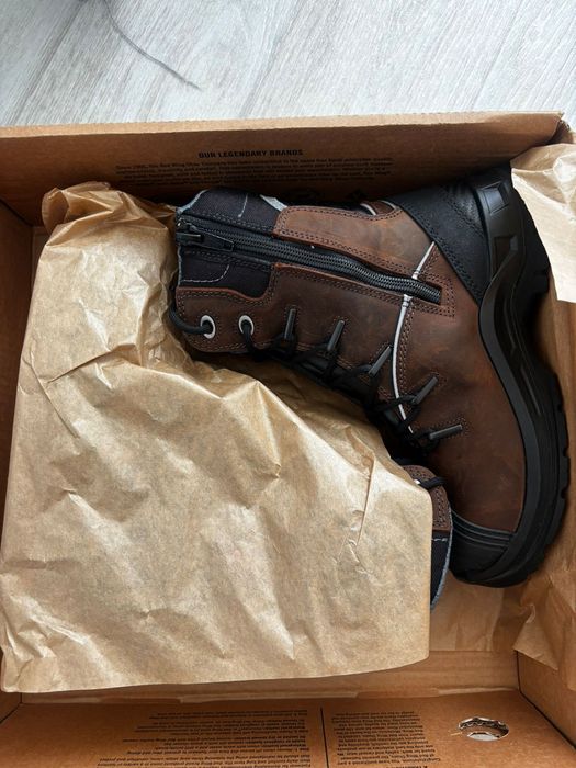 Продам сефти обувь ,новые