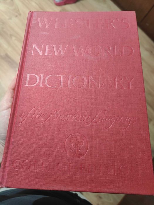 Marriam Webster + Oxford dictionary thesaurus/речник английски тълкове