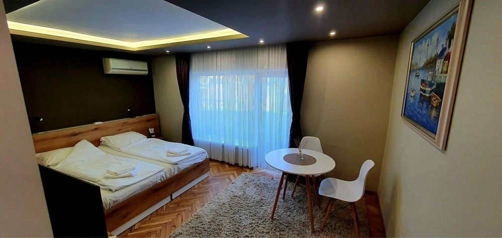 Дава се под наем Едностаен апартамент в Варна, Червен площад - 20 кв.м за 408 € - Снимка #5