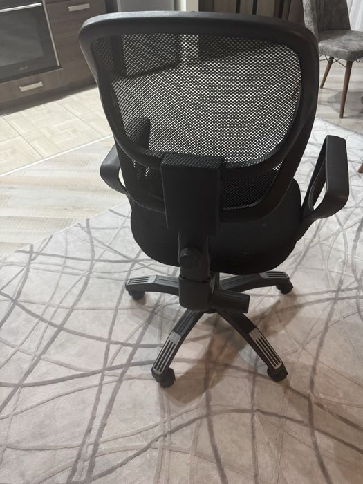 Продам кресло БУ