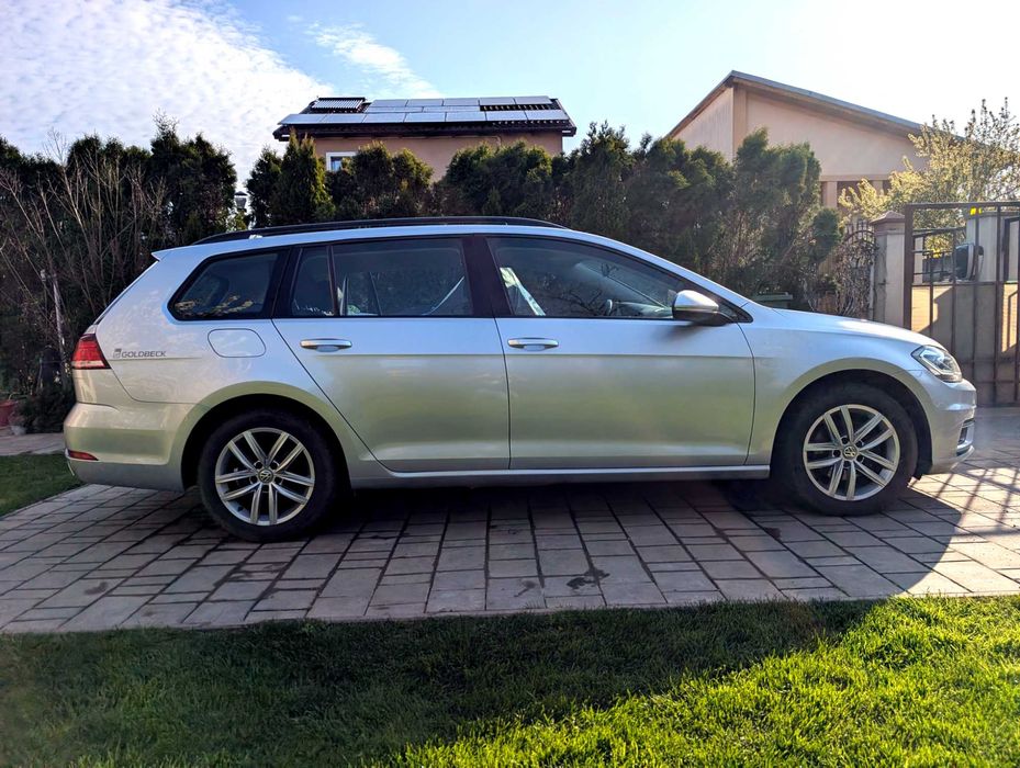 Volkswagen Golf VII Variant 2.0 TDI 150CP DSG Comfortline | LED | ACC | Navigatie