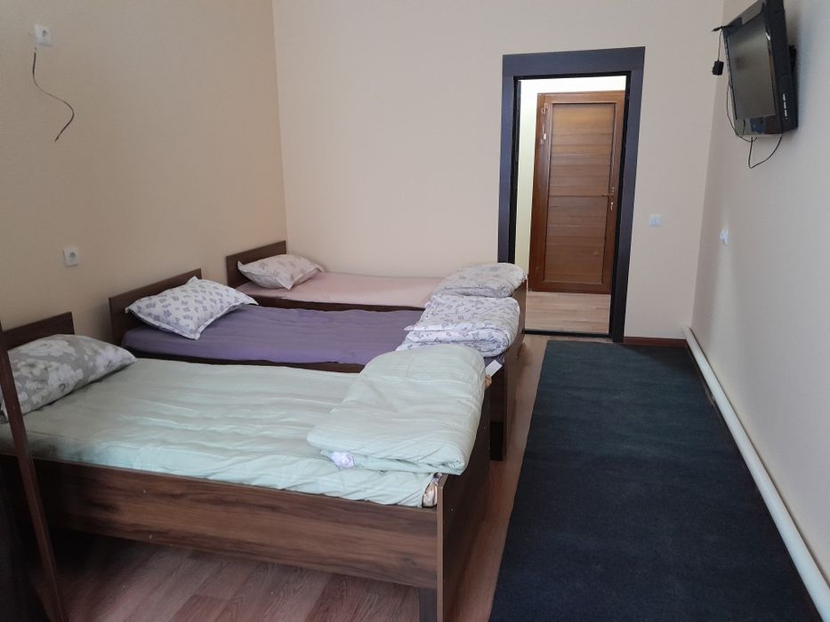 Hostel  ijaraga beriladu. Gruppa bilan