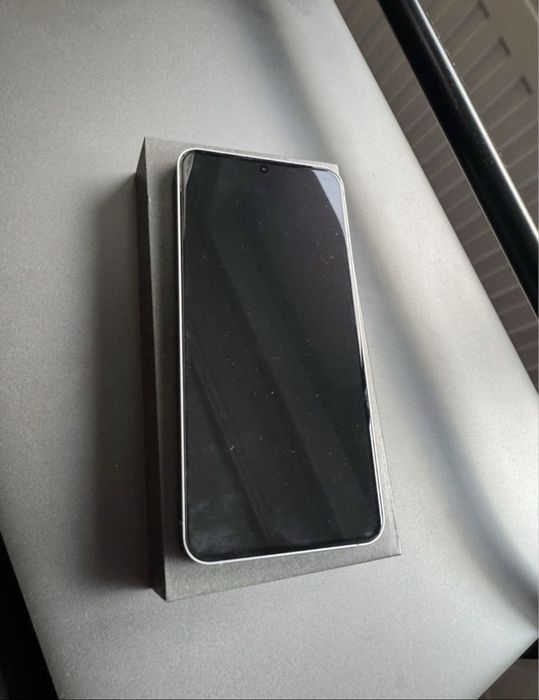 Samsung galaxy S25 FE fullbox